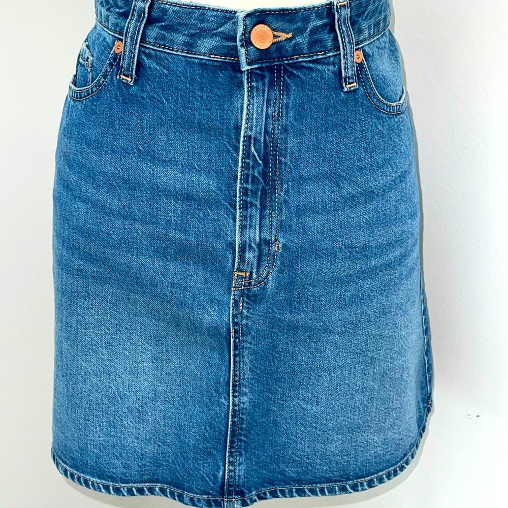 New without tags jean skirt